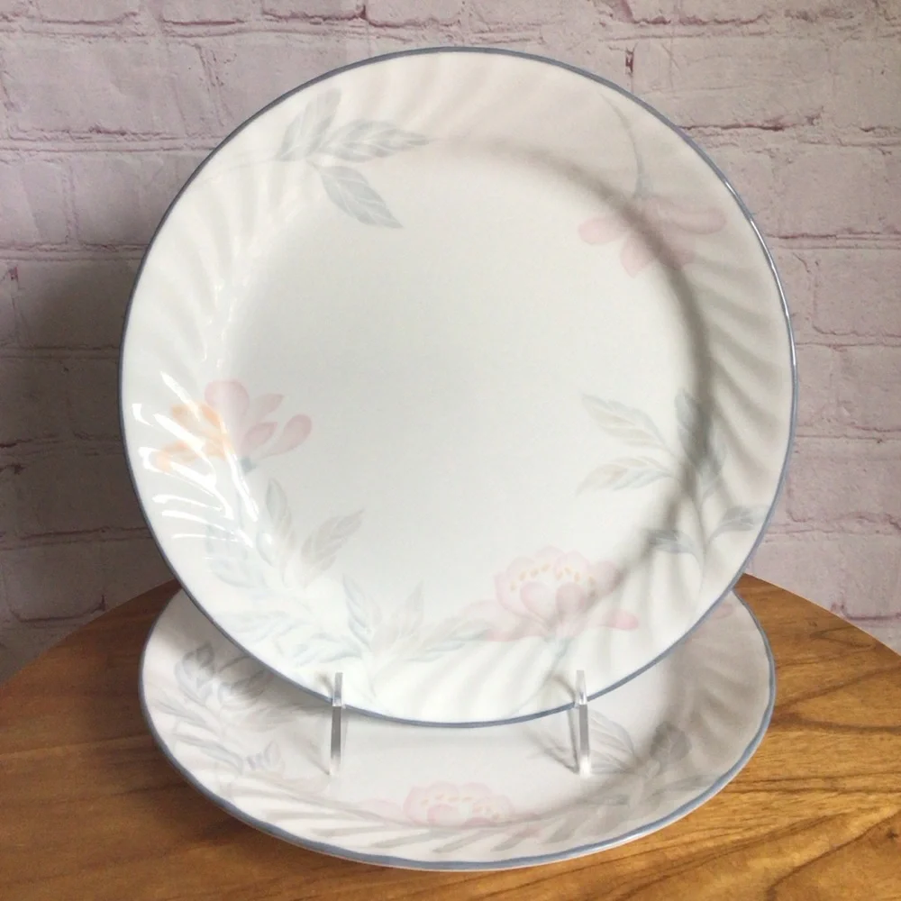 Corelle by Corning Pink Trio Dinner Plates - Set of 2